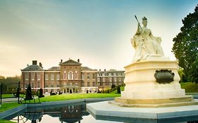 Holiday Inn Express London Croydon By Ihg